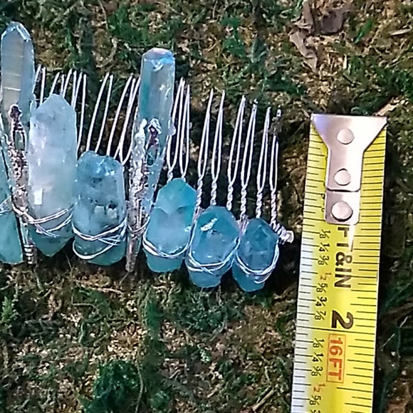 Aura Quartz Hair Piece - Picture 4 of 6